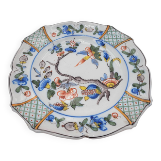 Old earthenware plate from Saint-Clément