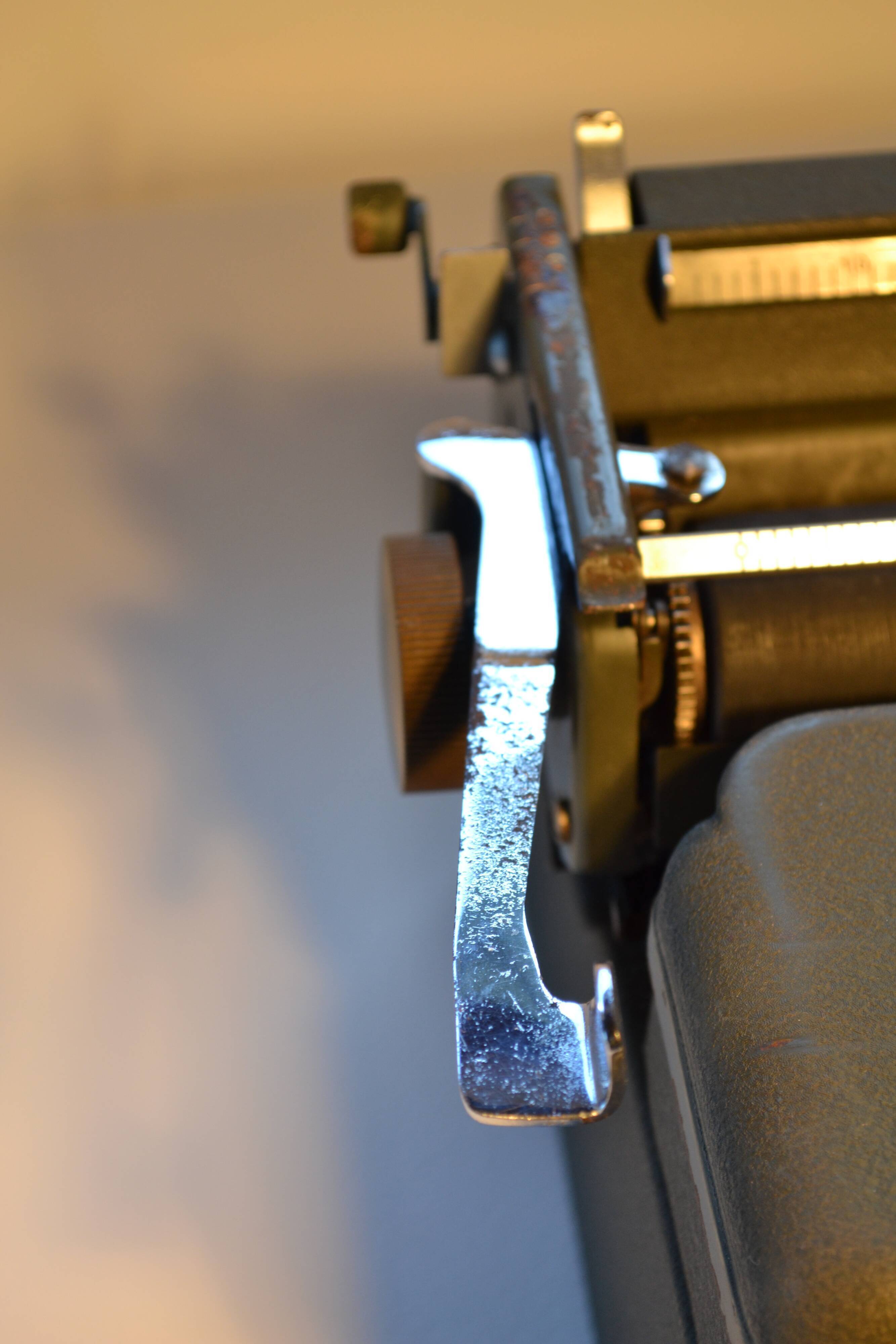 Typewriter Hermes 2000 - 1950's