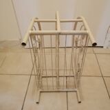 Metal magazine holder