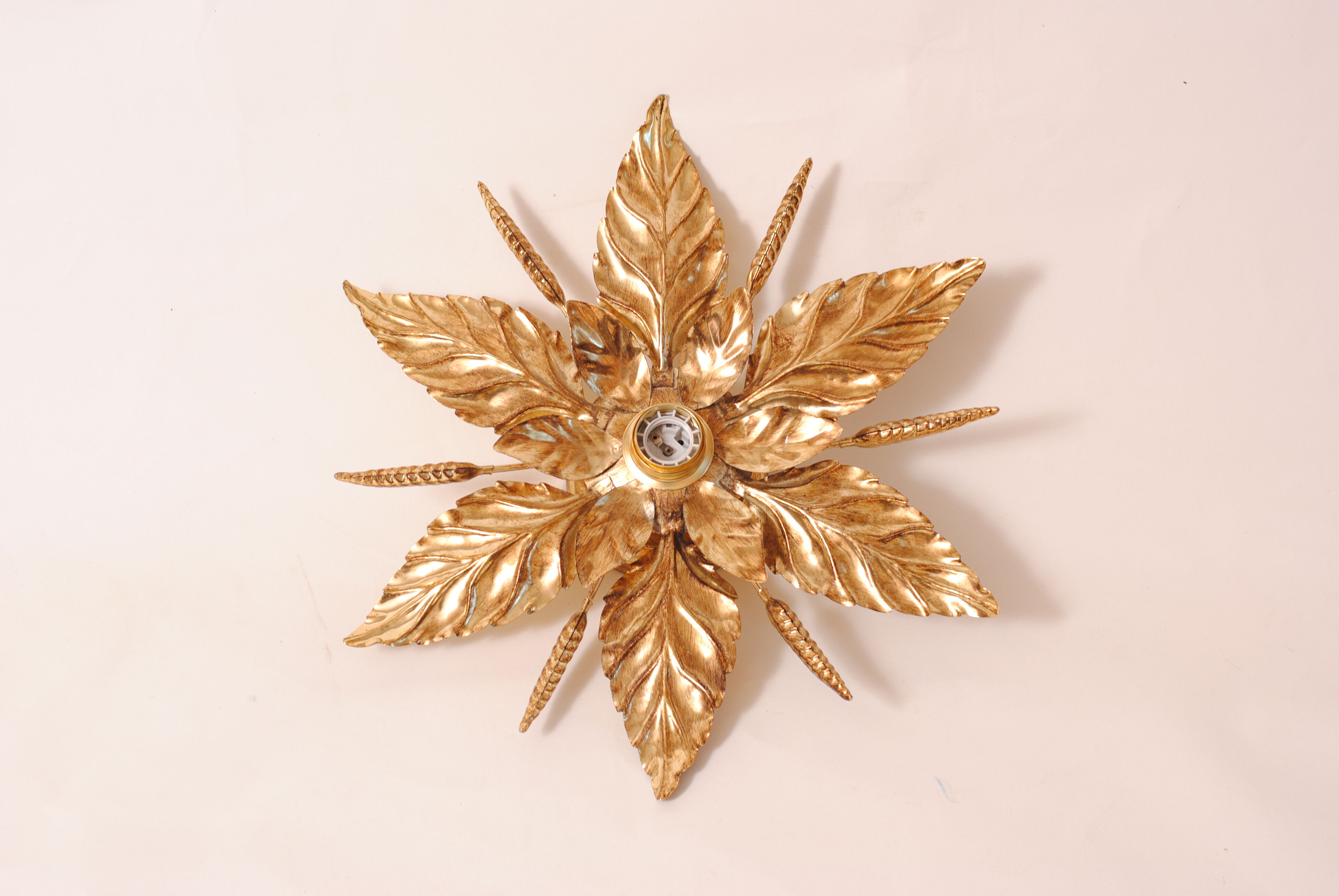 Ceiling lamp flower golden leaves