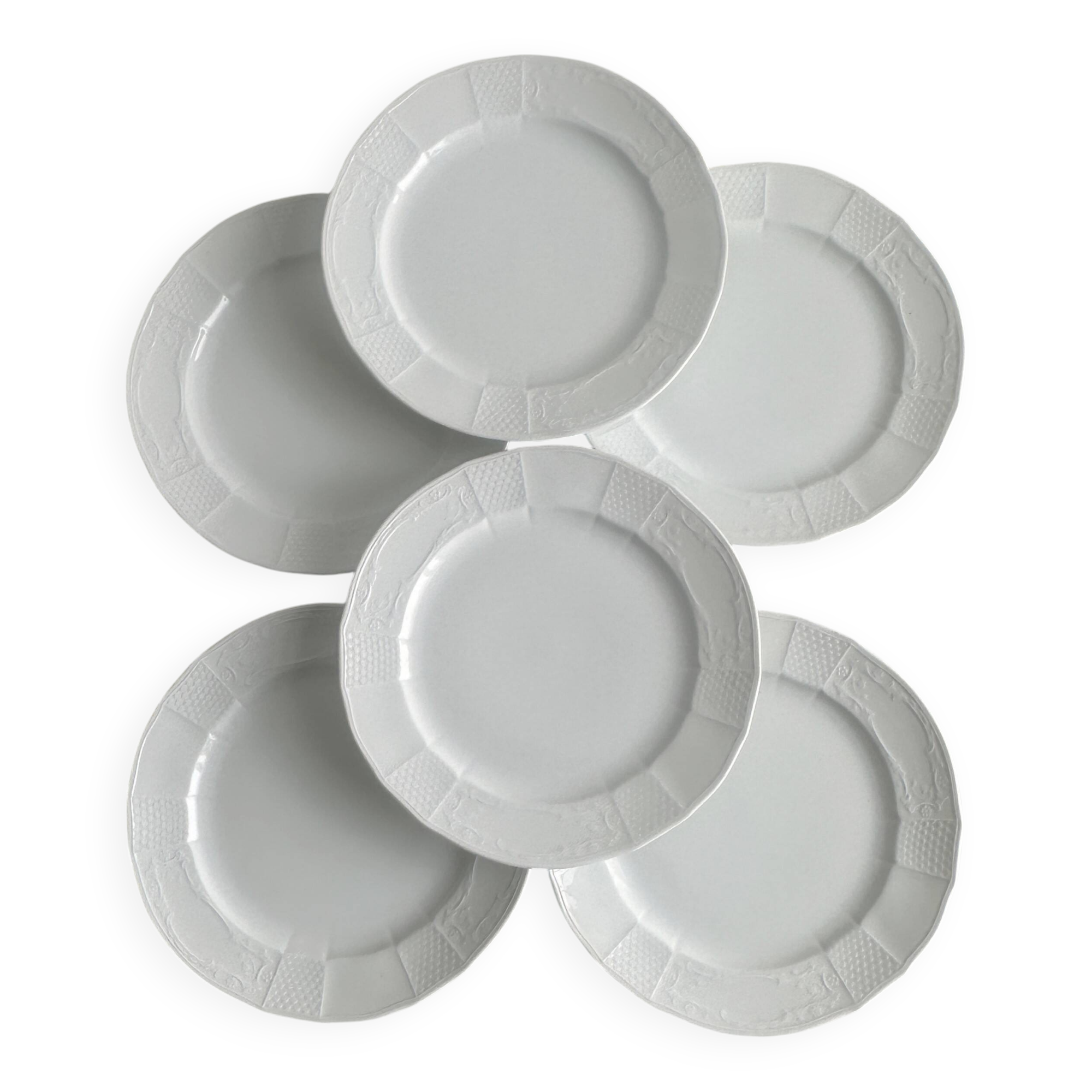 6 assiettes plates en porcelaine blanche