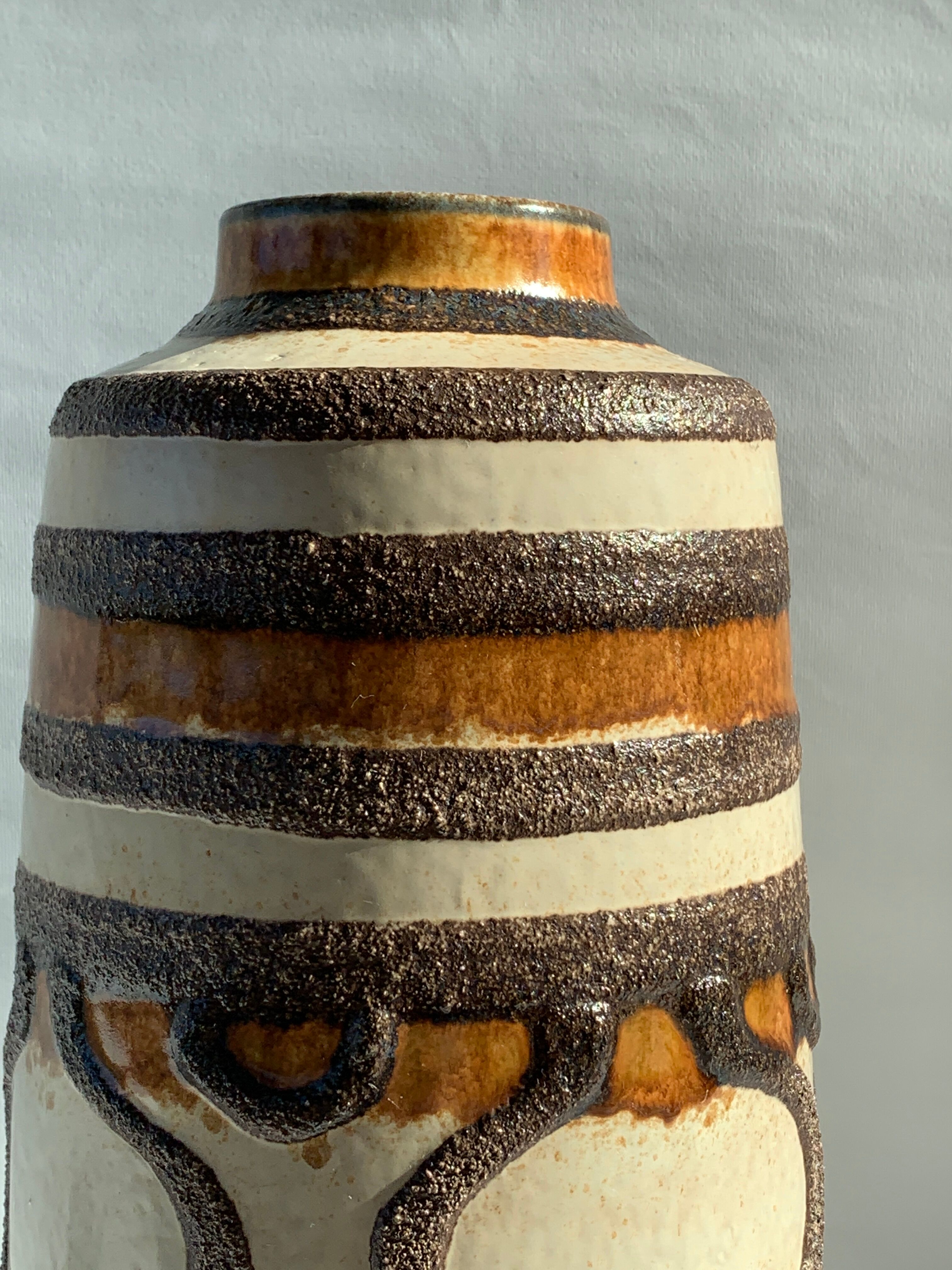 Ceramic vase, 70