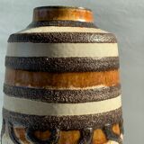 Ceramic vase, 70