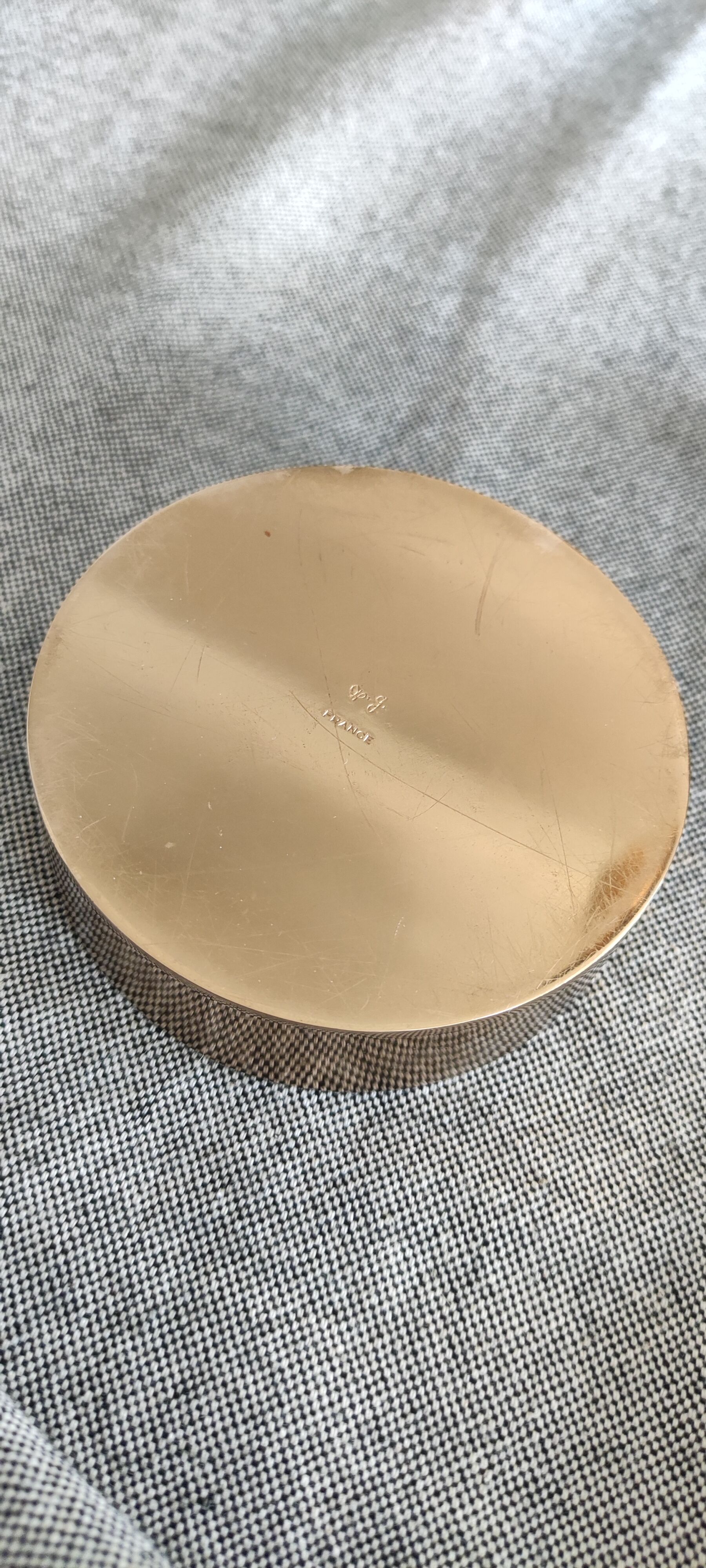 Dominic Gerber the art of bronze paper press