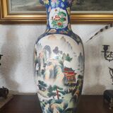 Chinese vase early twentieth century enamelled
