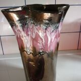 Vase and ceramic plate from the 1960s