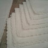 Set of 8 cotton towels and cotton lace