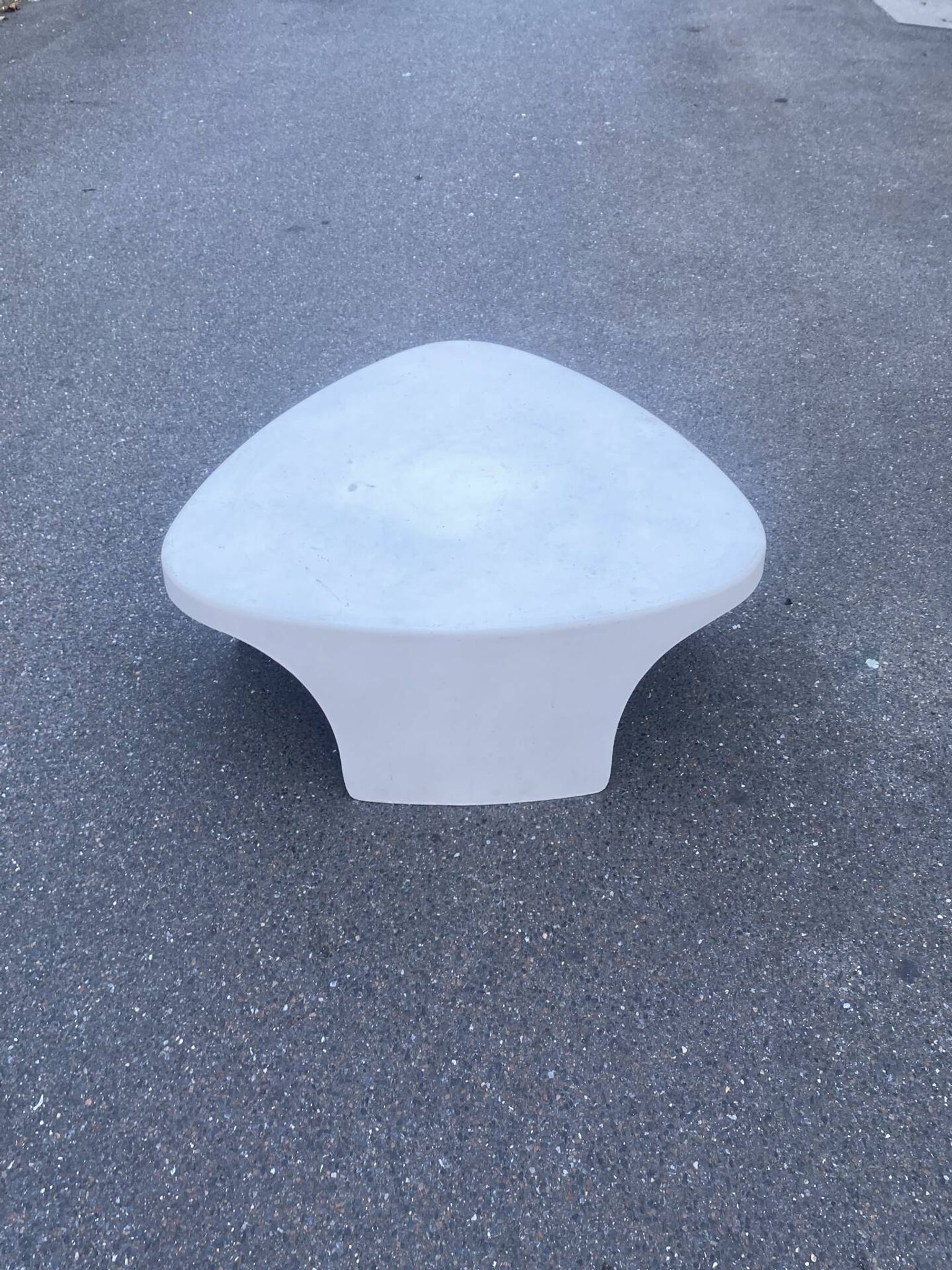 Table bas Disagn .