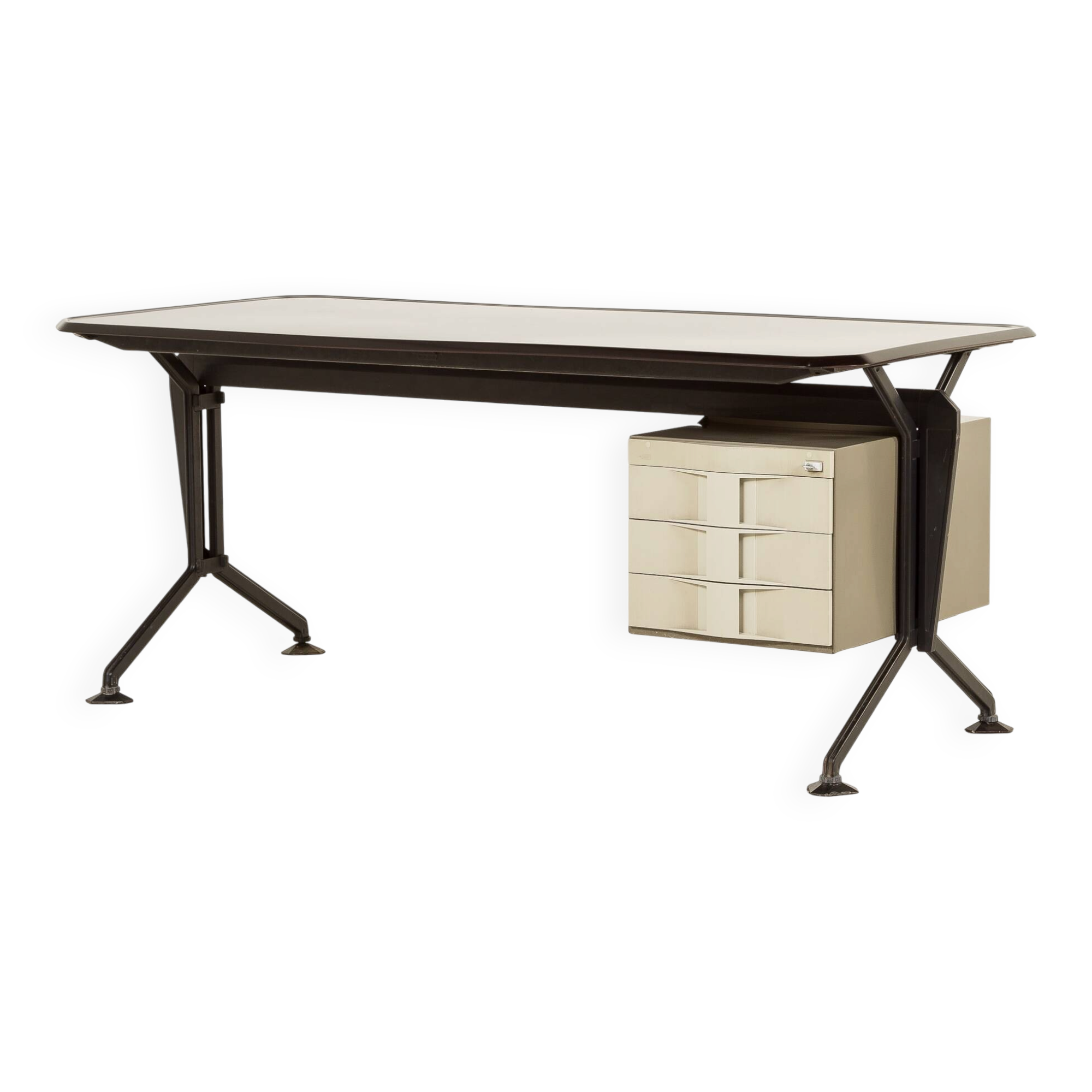 Bureau Olivetti XL des années 1970, Italie