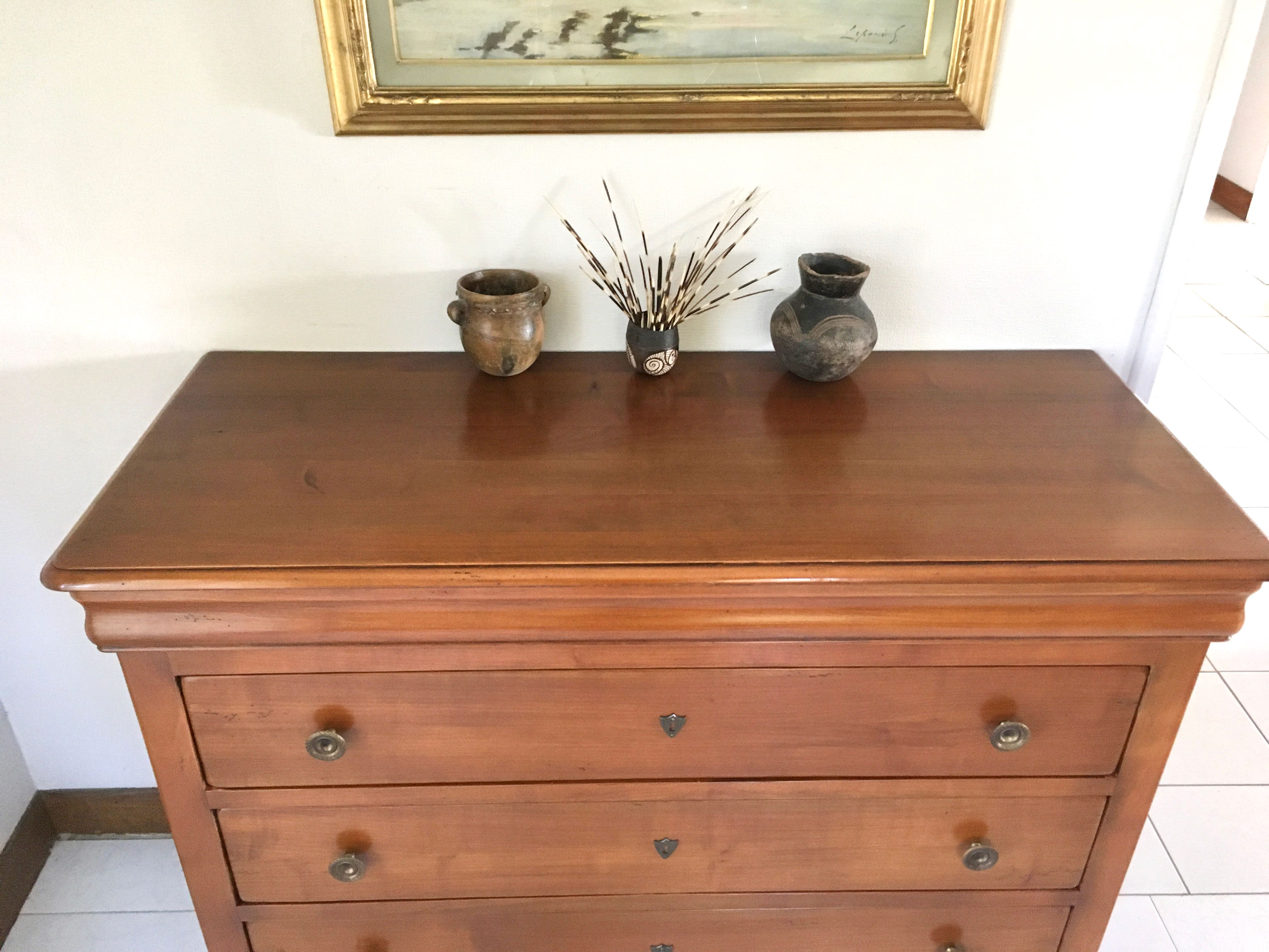 Cherry chest of drawers 4 drawers