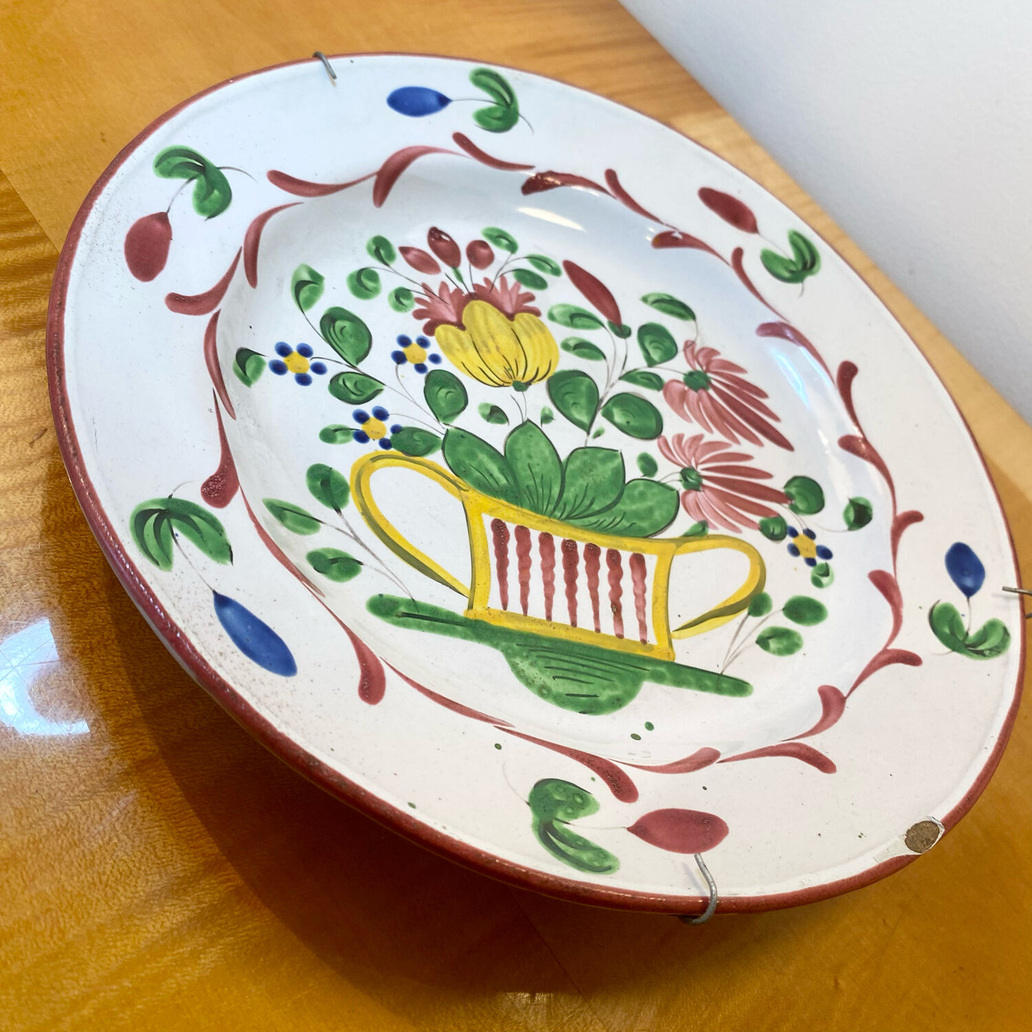 Earthenware plate Les Islettes Basket Flowers 19th