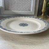 Ancien plat en porcelaine opaque de Gien modèle Montmorency