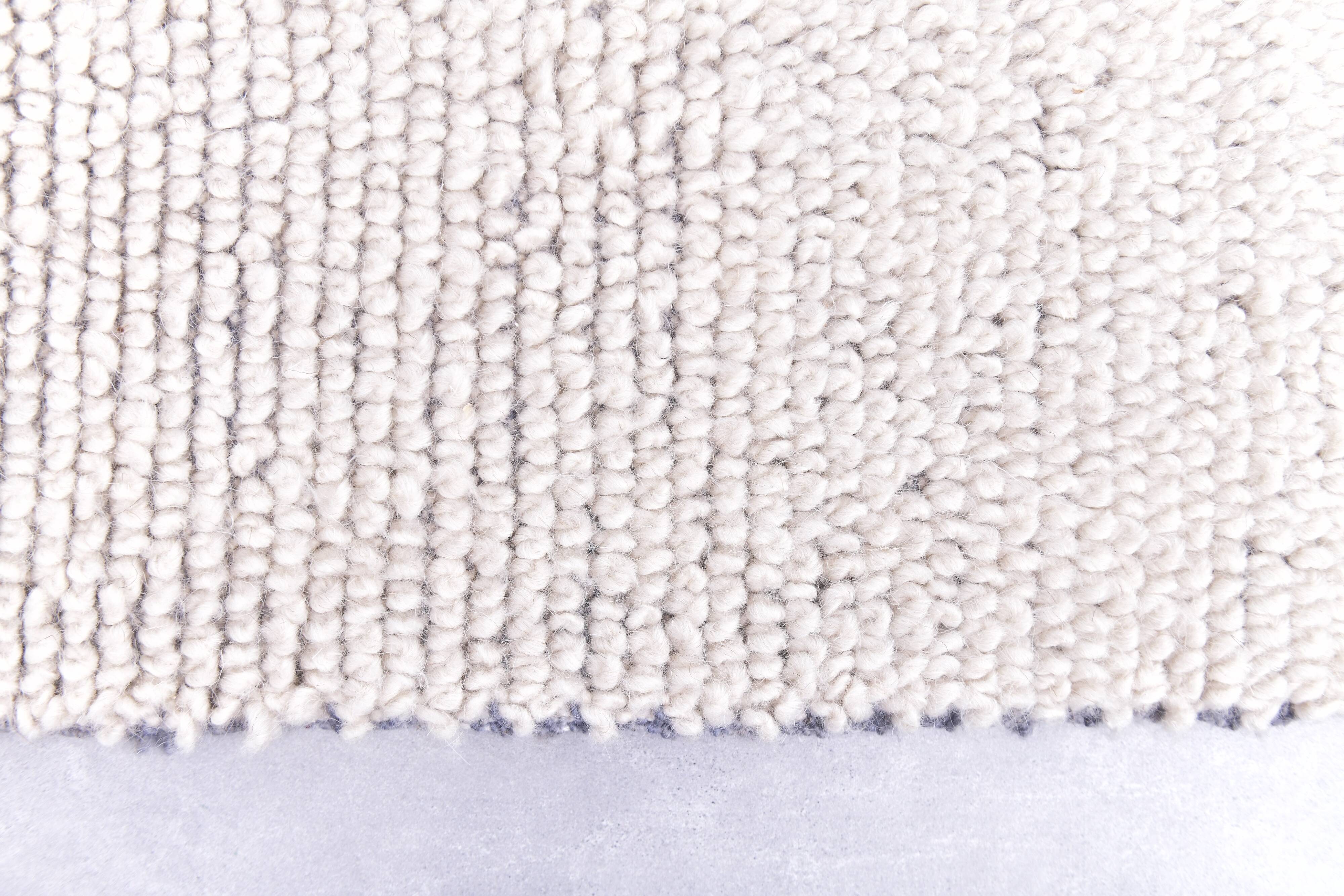 9x12 Soft Pastel White & Blue Vintage Rug, 273x357Cm