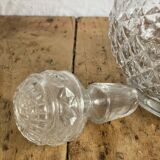 Carafe à vin en verre ciselé  transparent vintage