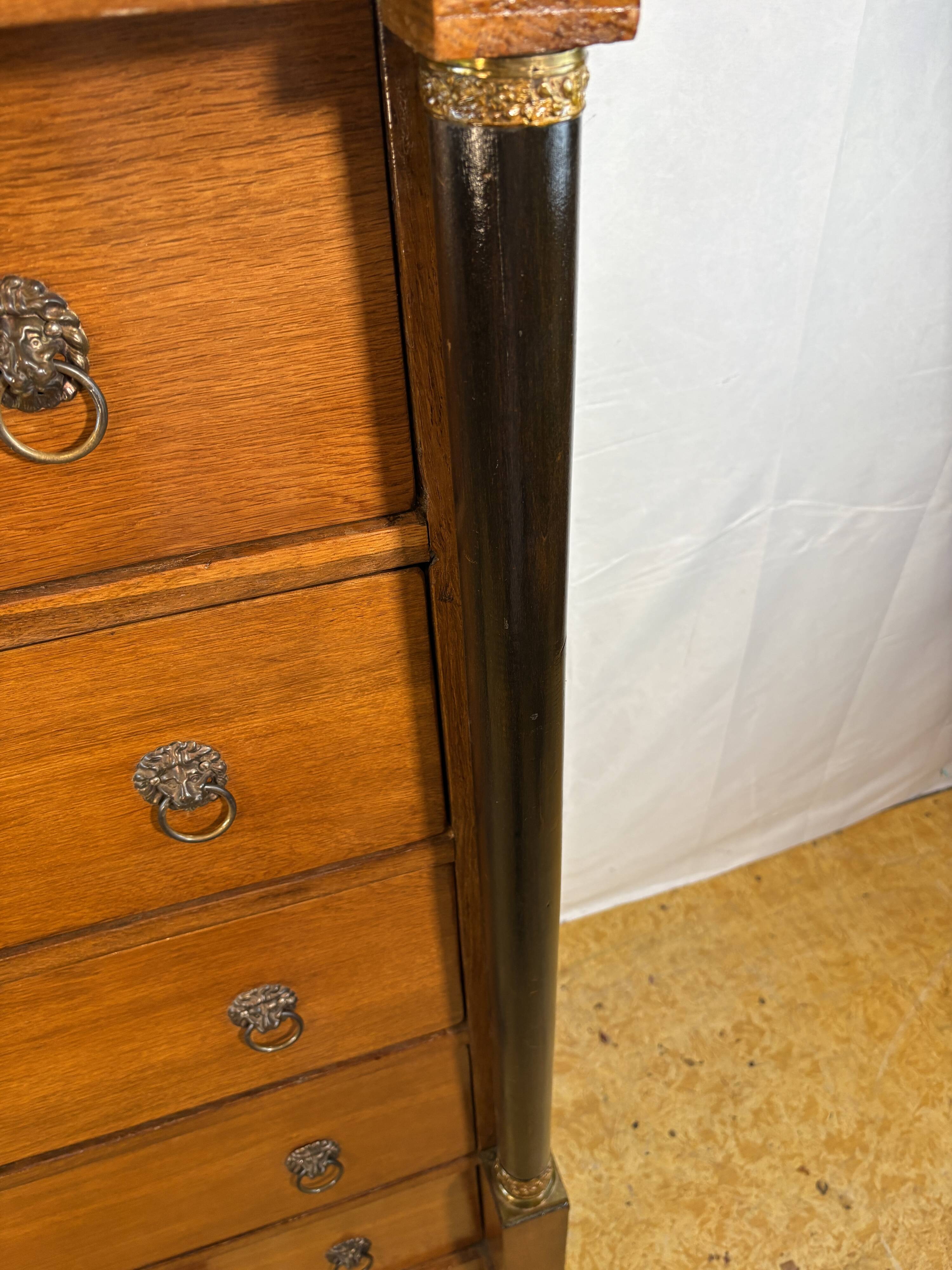 Chiffonier en chêne néerlandais antique Empire vers 1820