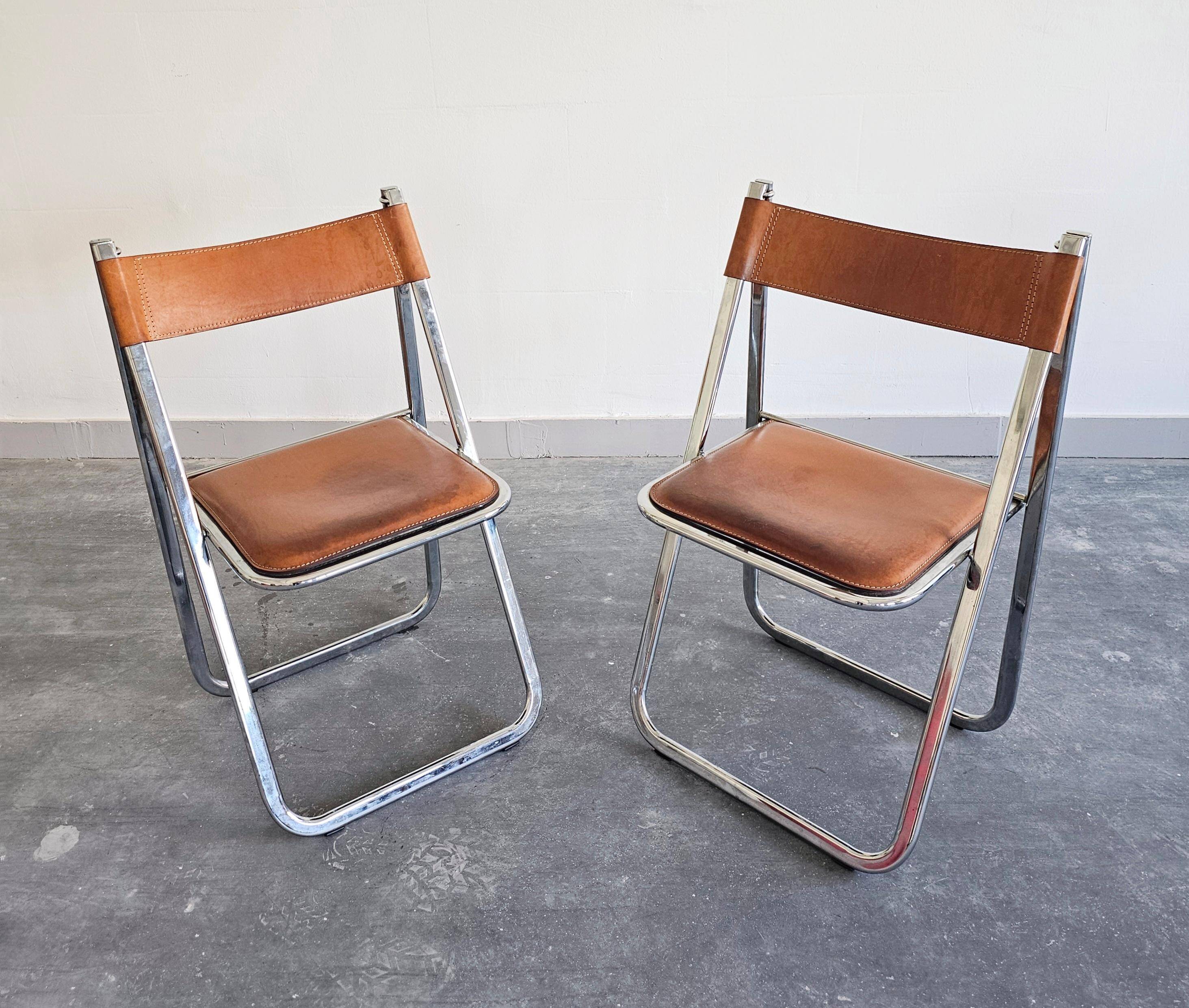Paire de chaises pliantes modèle Tamara par Arrben, cuir, 1970s