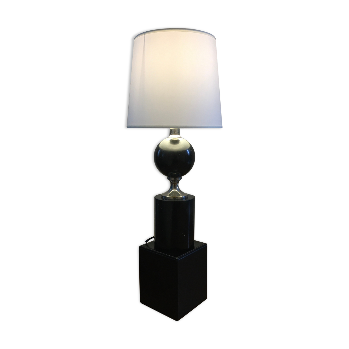 Philippe Barbier, Beautiful lamp to lay in black marble and chrome metal