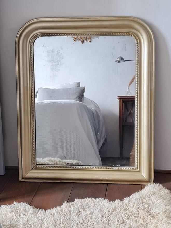 Antique gilt Louis Philippe mirror, 88 x 72