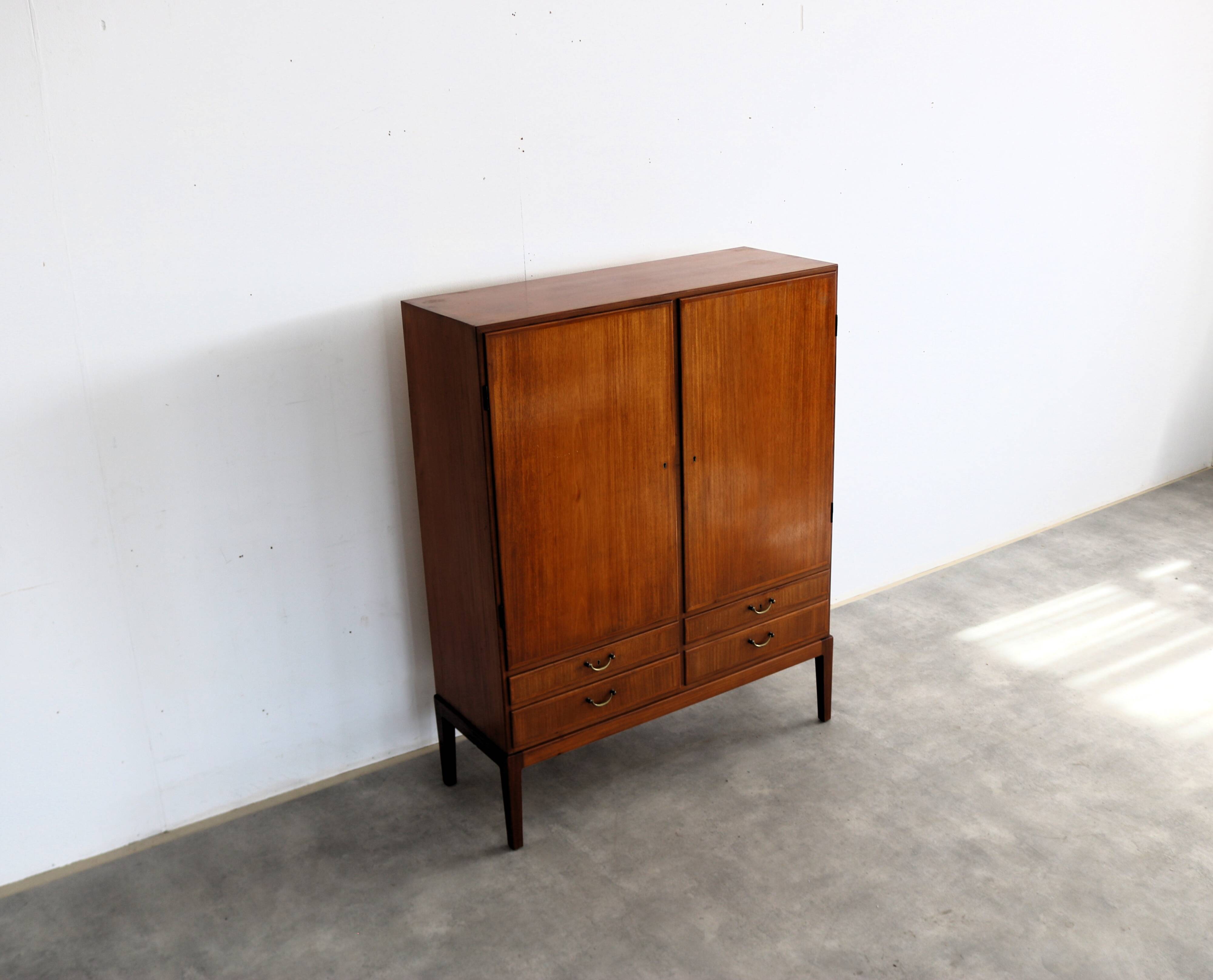 Armoire danoise, années 1960