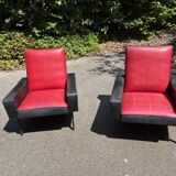 paire d'anciens fauteuils pieds compas skai / vintage