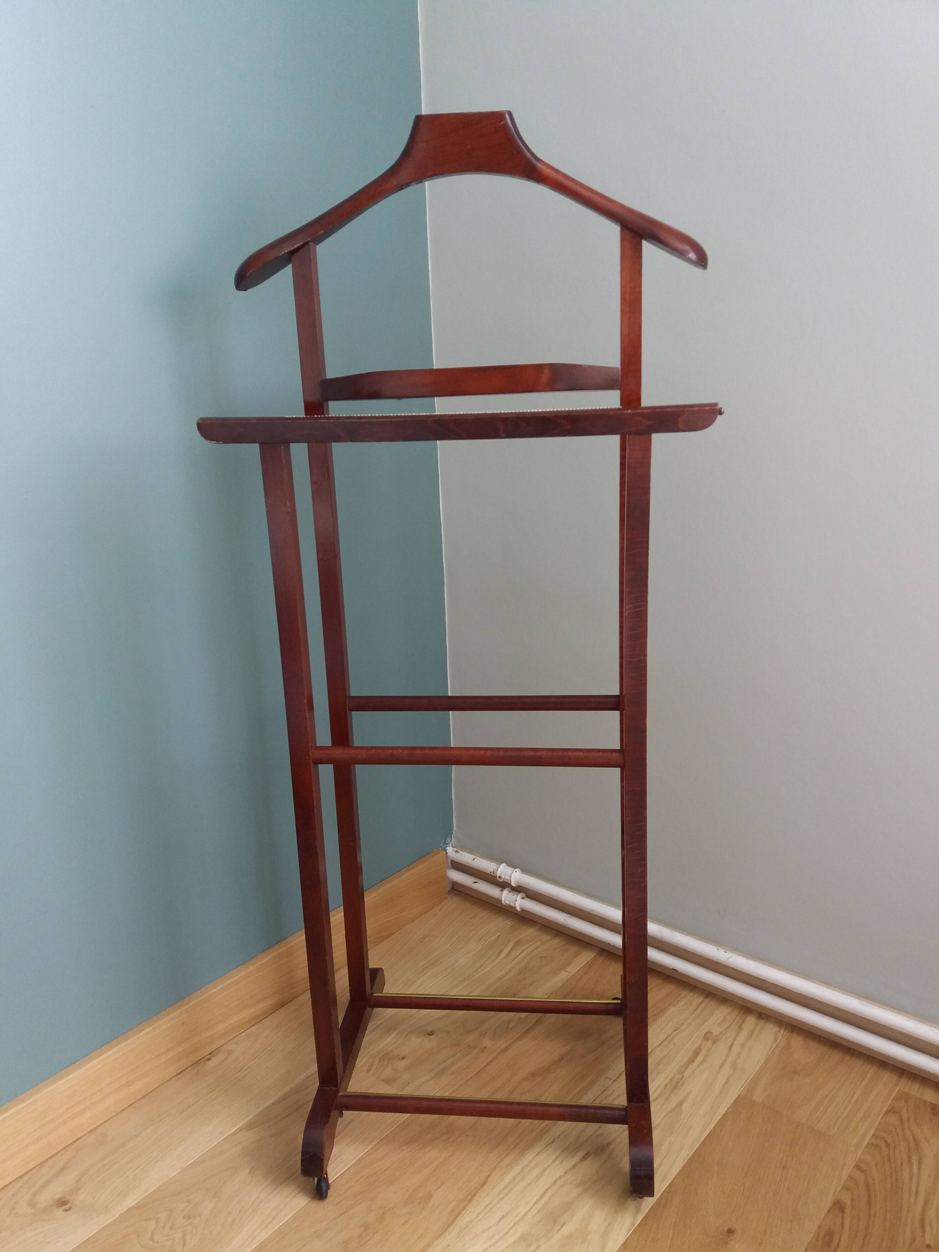 Night stand with two clothes racks