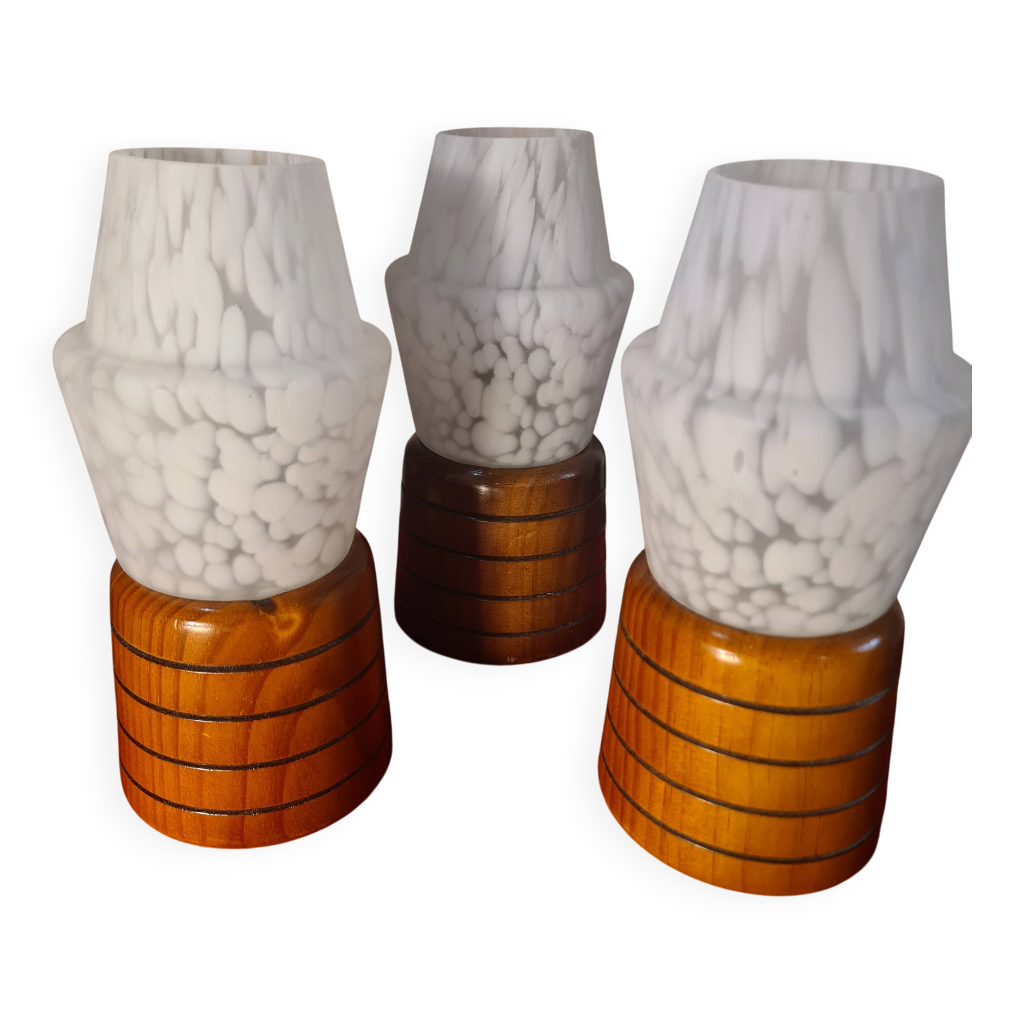 three Scandinavian bedside lamps, turned wood and glass, Clichy 20x9, electric ok