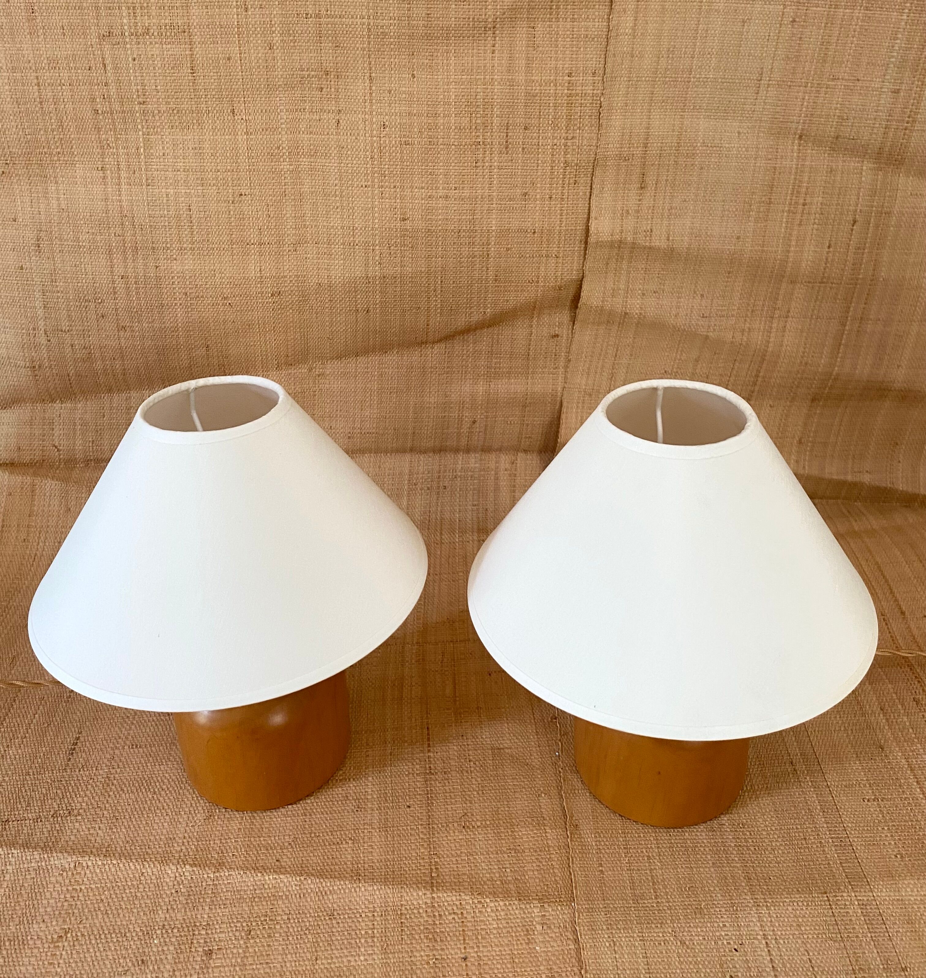 Two Danish lamps, 2x2 m of fabric cables, cotton shades.