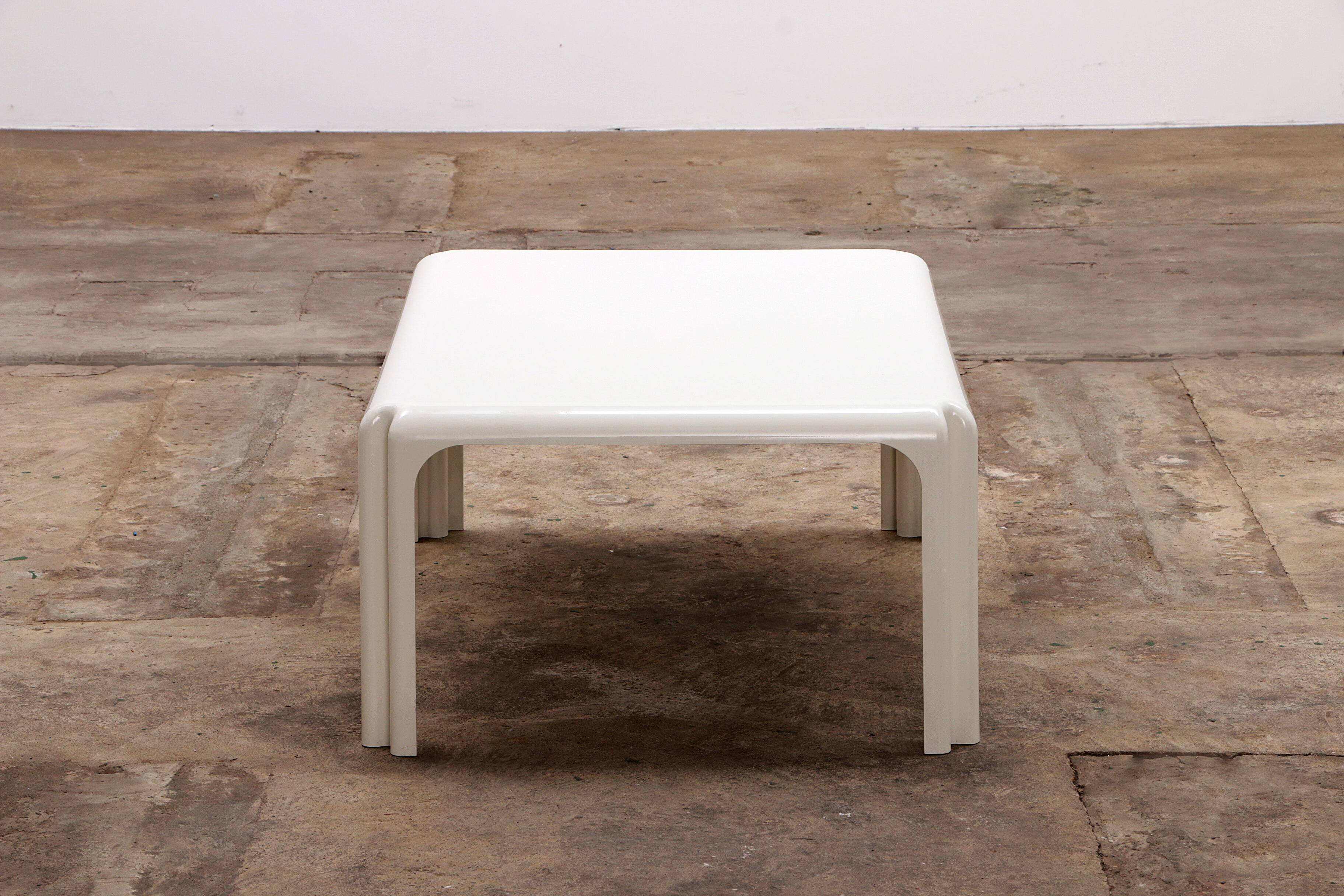 Table basse Vico Magistretti 'Arcadia' Artemide Milano, 1970 Italie