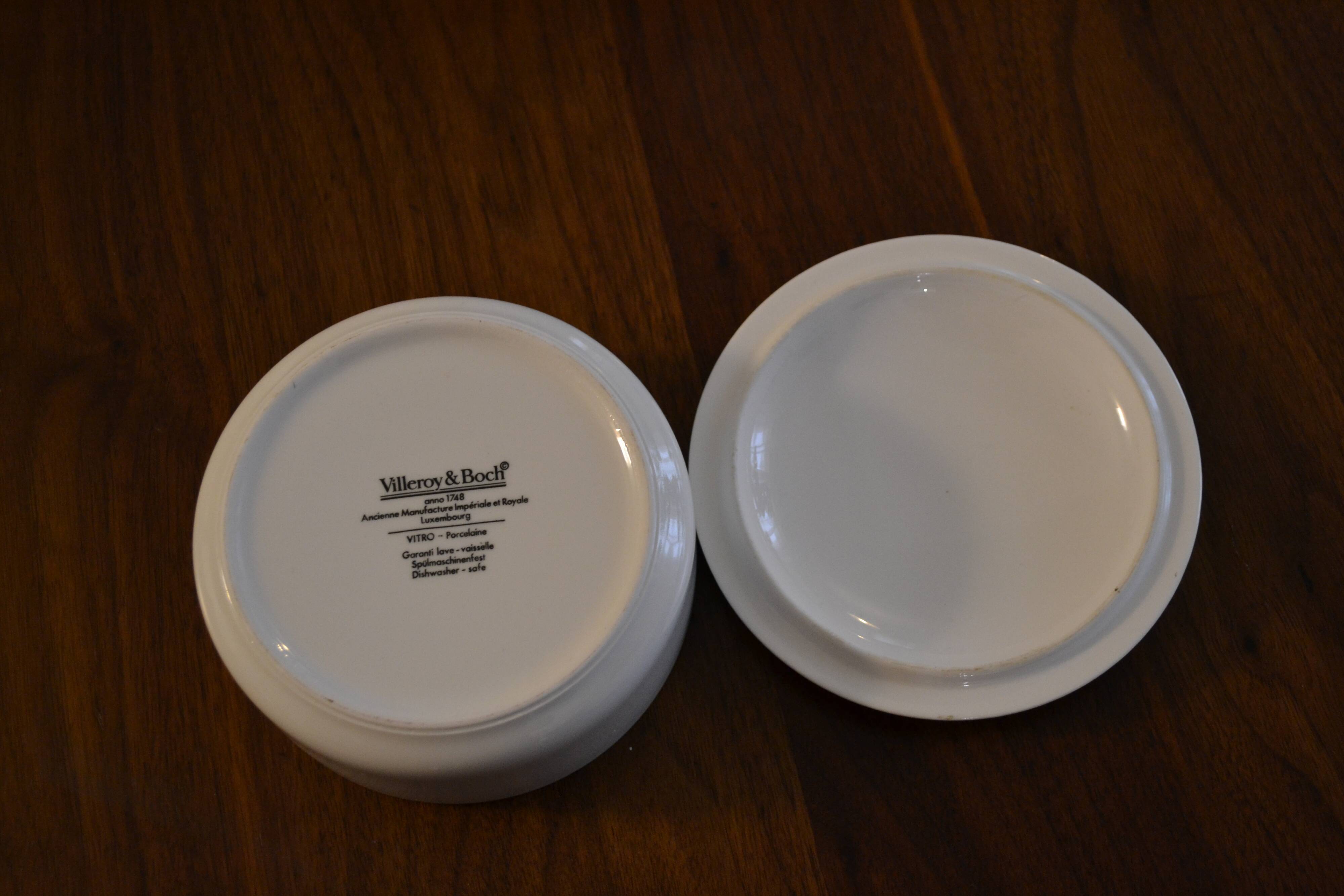 Married box, Villeroy and Boch painted by Lapau