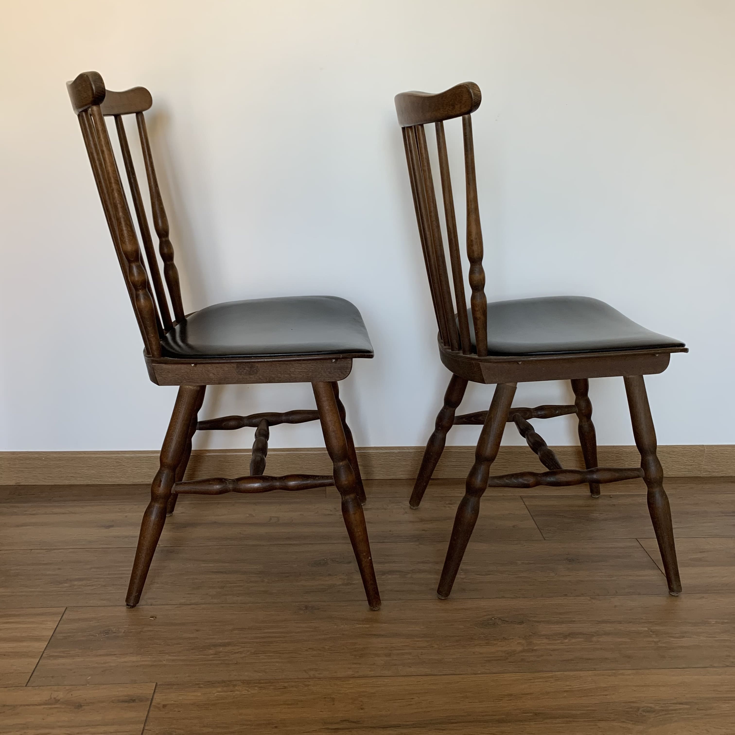 Paire de chaises tacoma de baumann - skaï noir