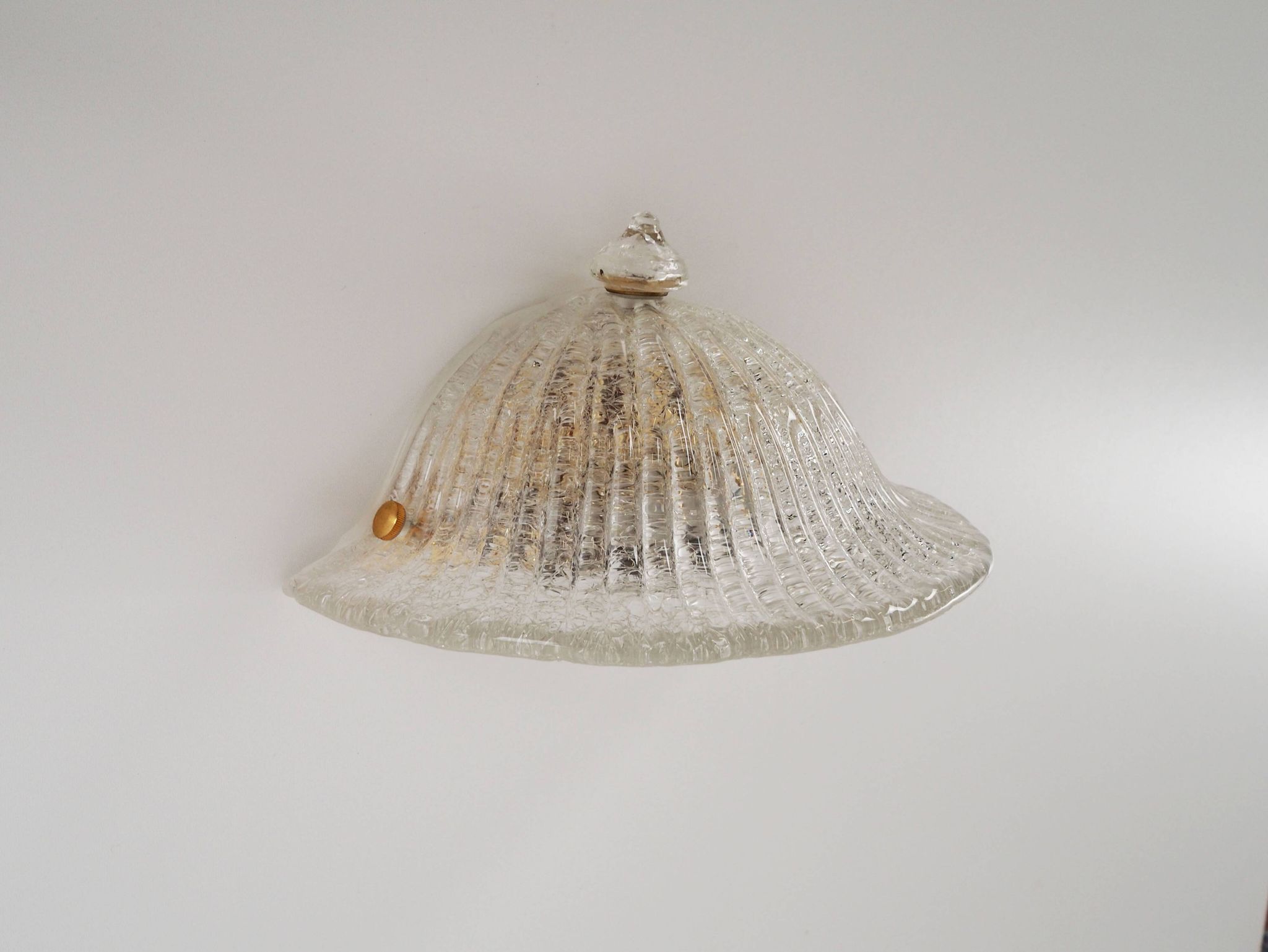Wall lamp, Murano glass, Italian design, 1970s, manufacture: Italy