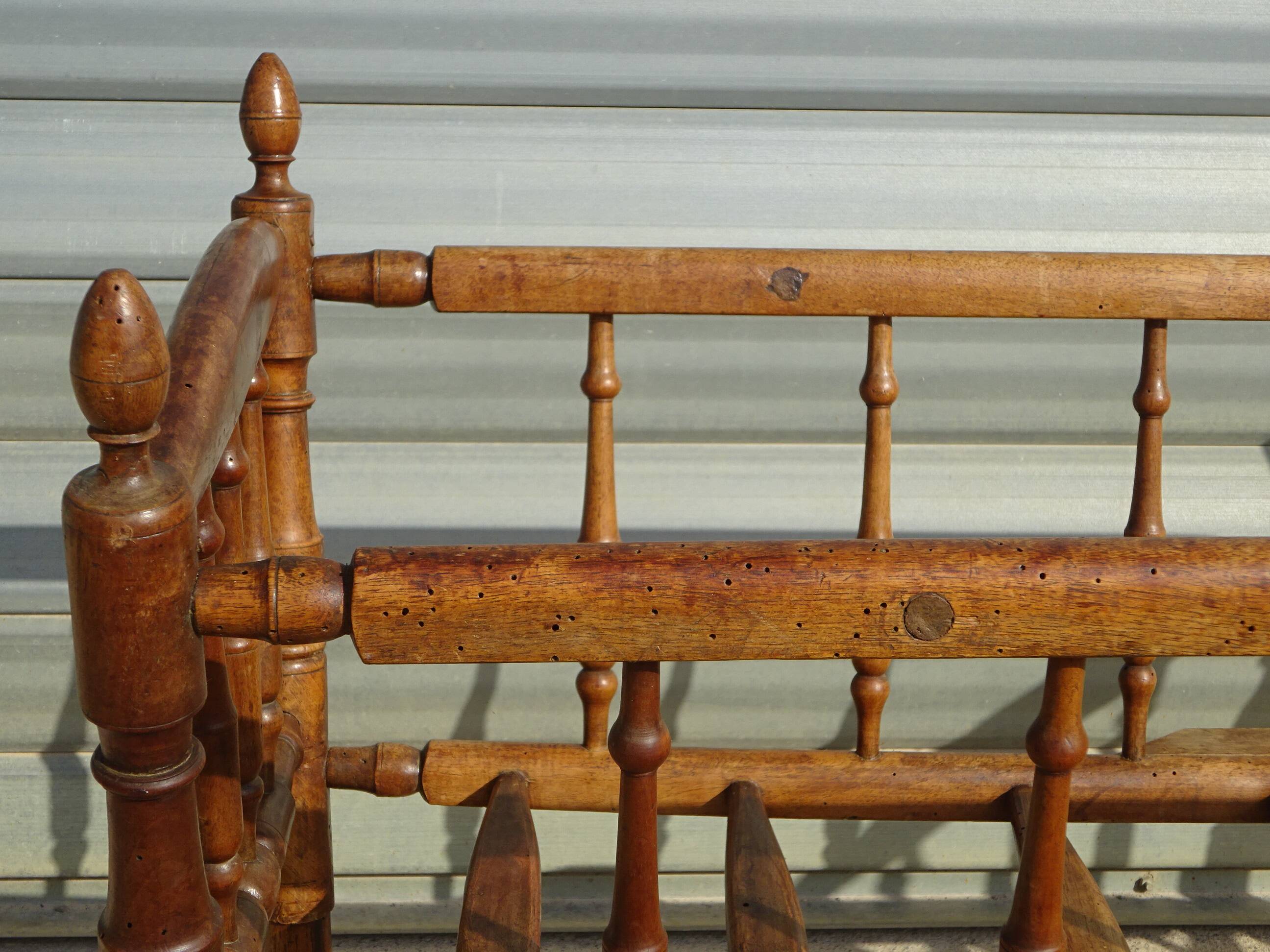 Old wooden cradle, all in walnut