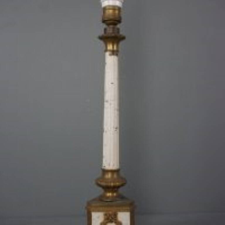 Lampe à colonne antique