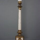 Antique columnar lamp