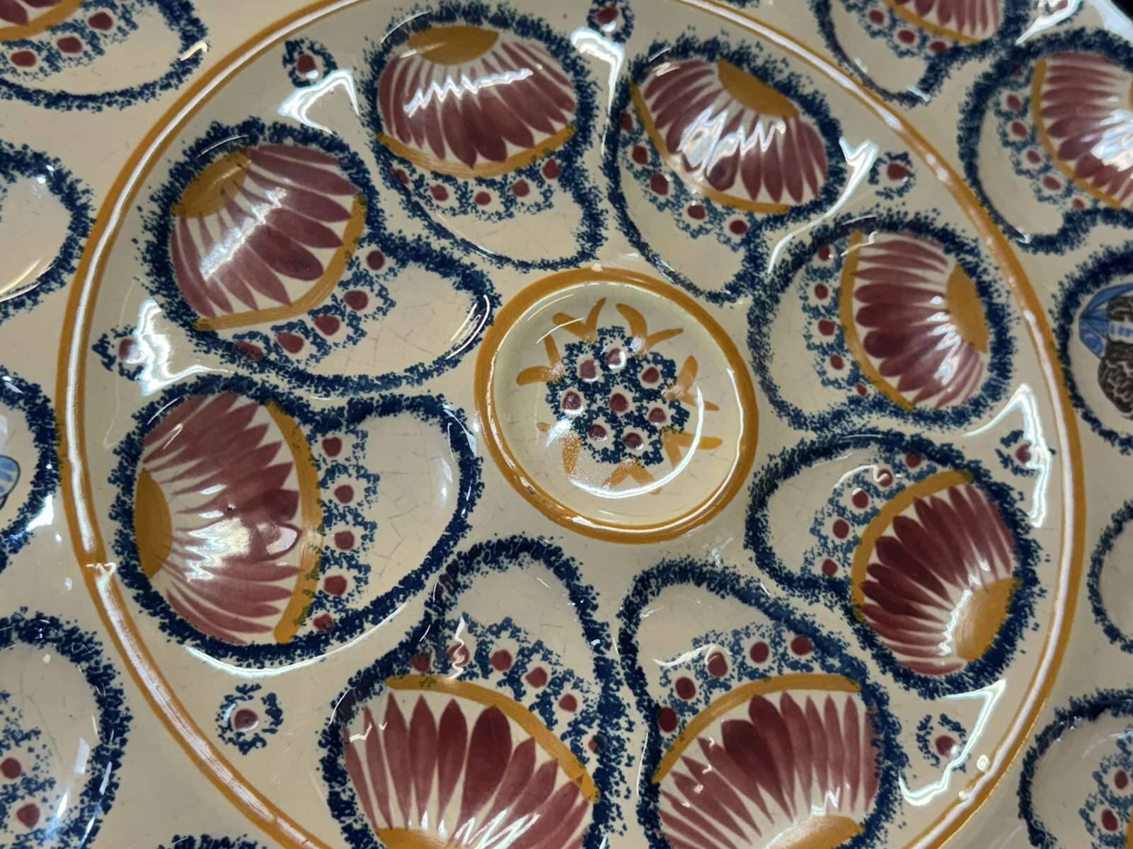Quimper faience oyster plate from the 1930s - D=41cm H=3cm