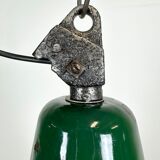 Lampe d’usine industrielle en émail vert avec dessus en fonte, années 1960