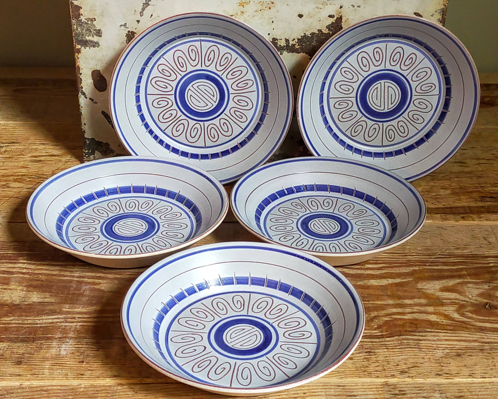 Cinq assiettes creuses céramiques M.B.F.A  PORNIC vintages service Daphné
