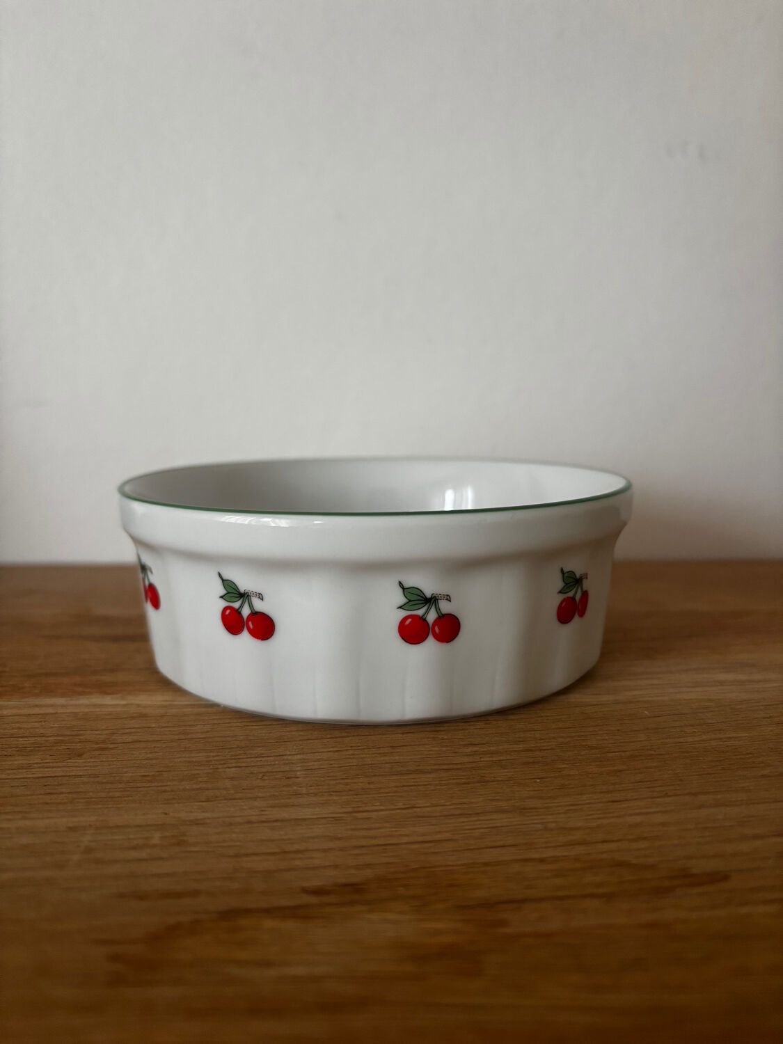 Set of 2 porcelain ramekins Tables & Couleurs cherries