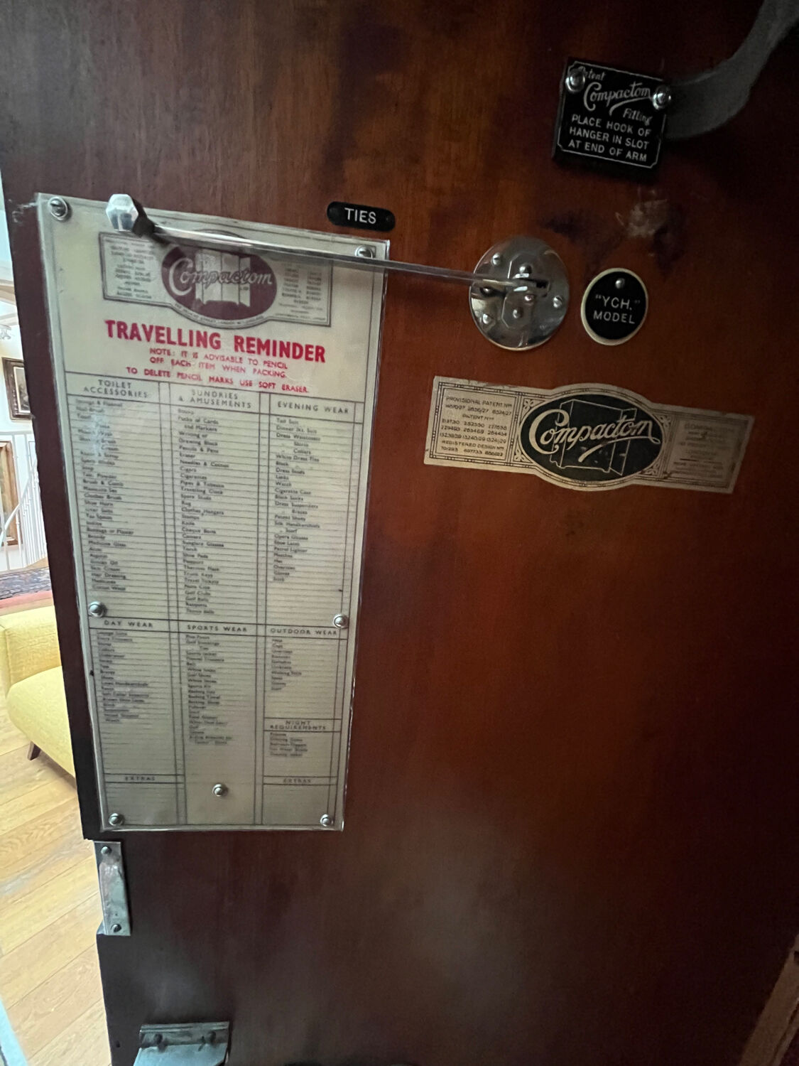 Ocean liner wardrobe