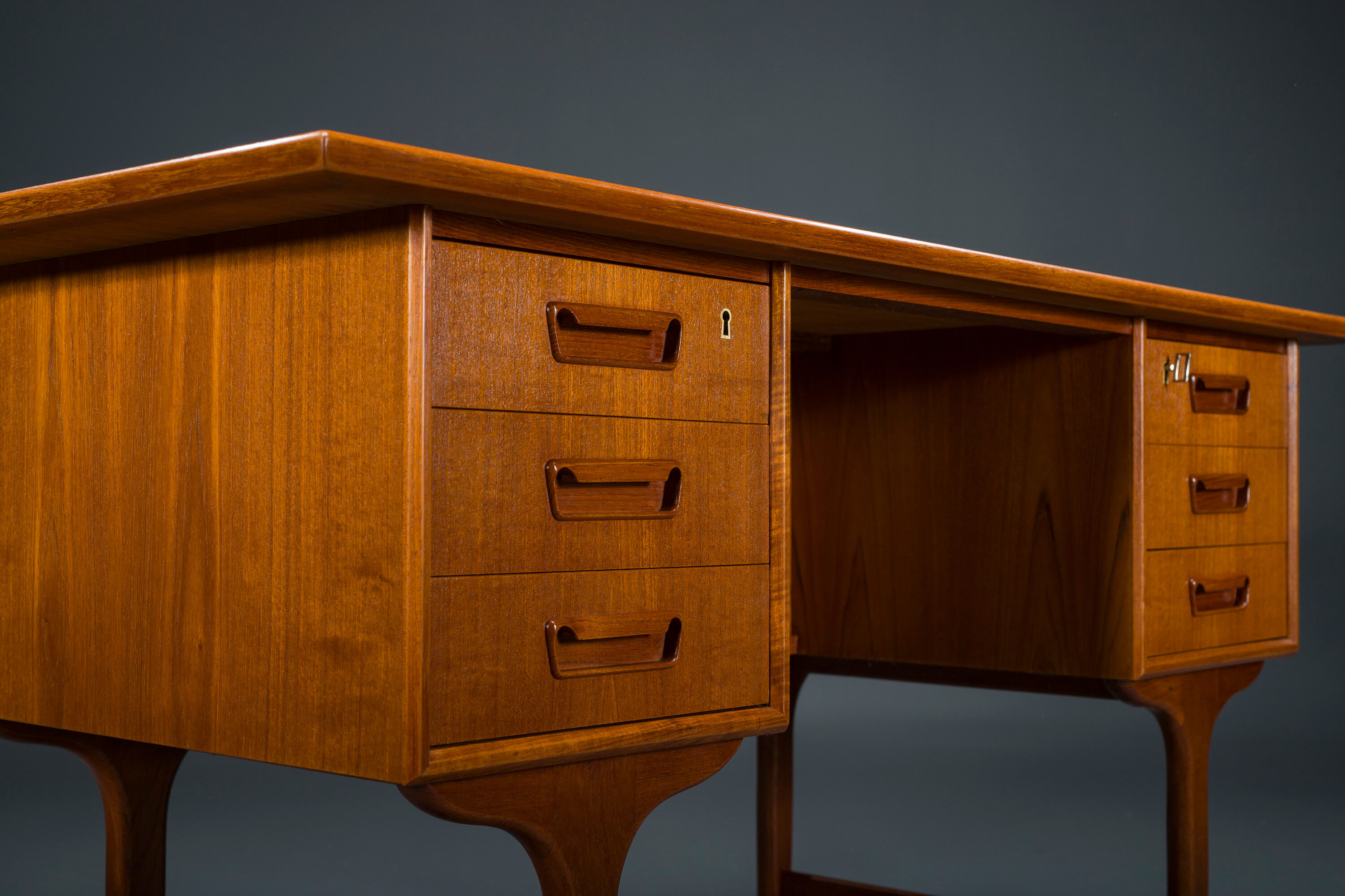 Danish teak desk by Gunnar Nielsen for Tibergaard 1960s
