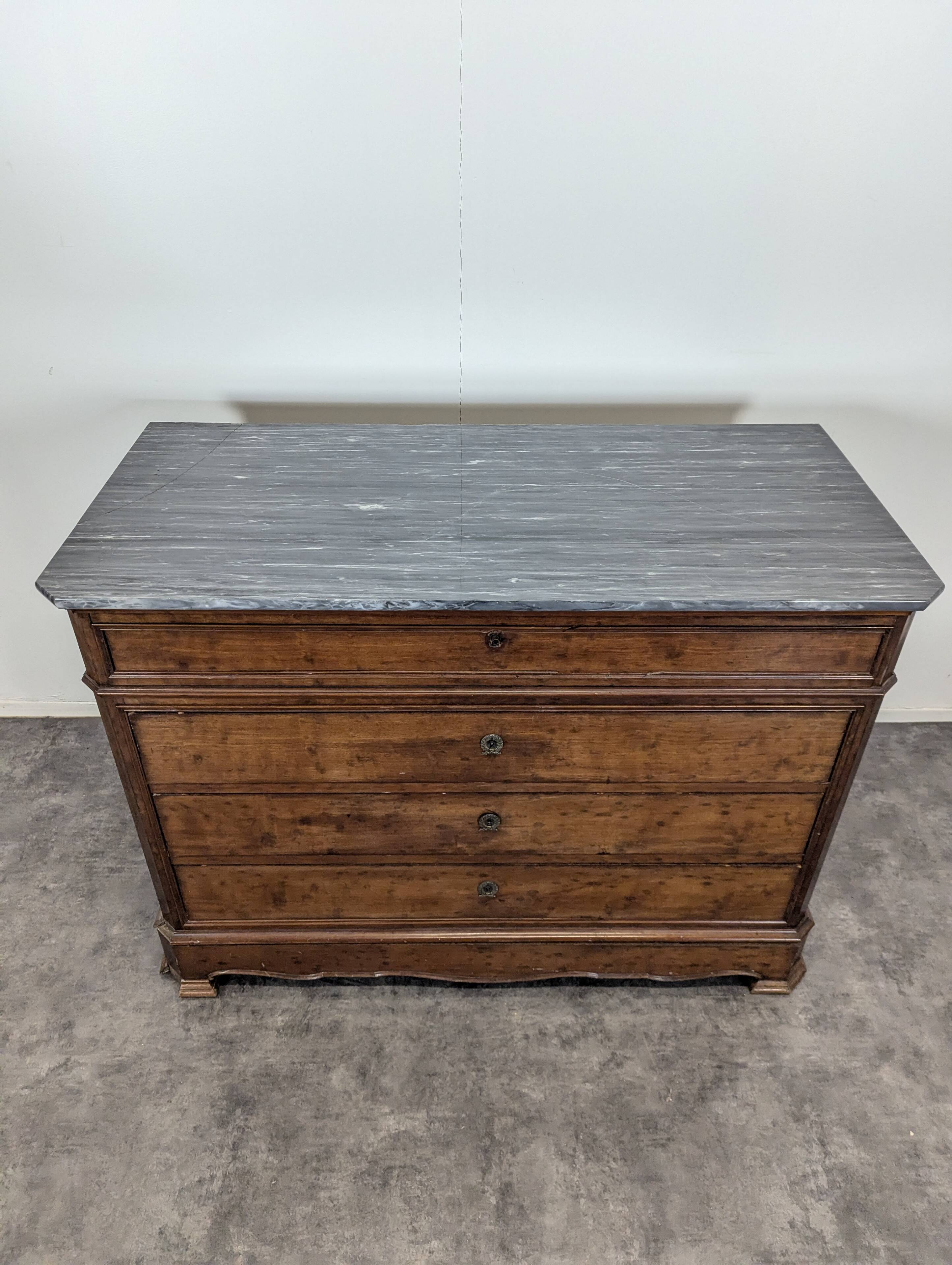 Period restoration mahogany chest of drawers