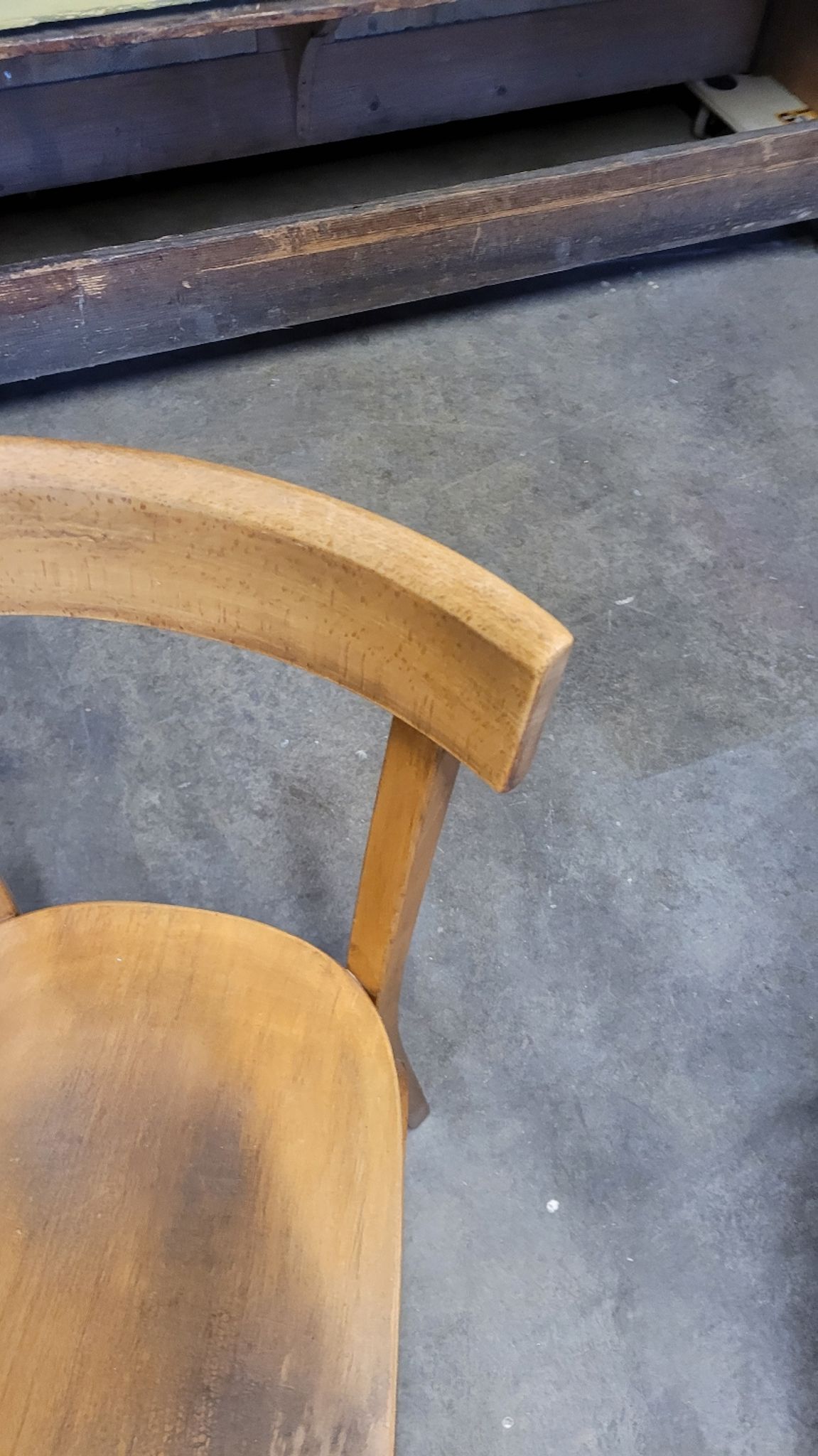 Paire de chaises de bistrot signé Baumann 1950