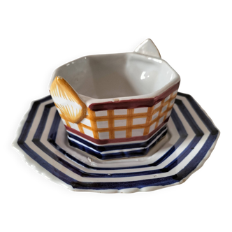 HB Quimper octagonal butter dish, hand-painted graphic design.