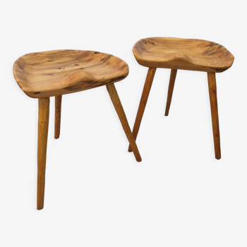 Pairs of tripod stools
