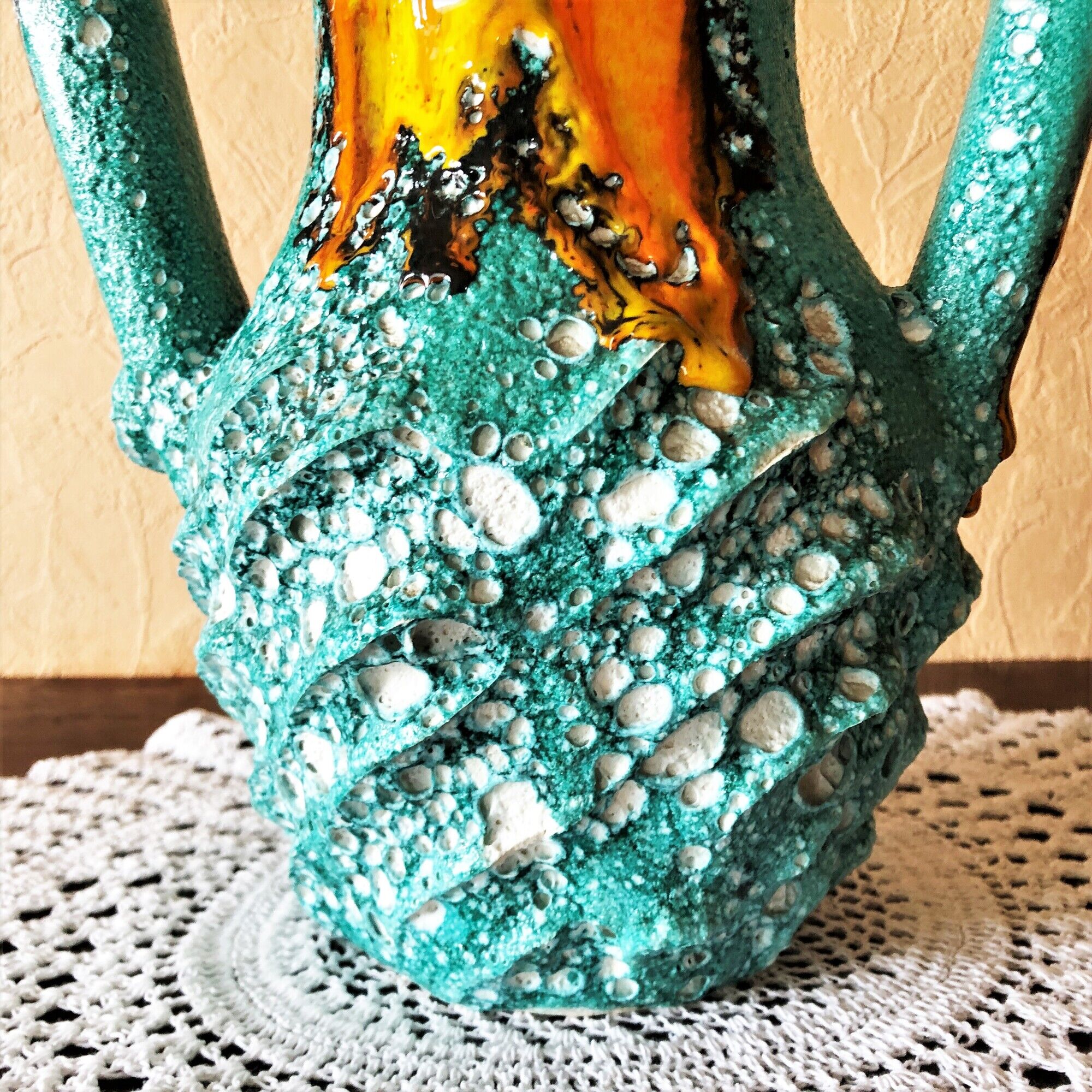 Vase 32 cm "écume de mer" Fat Lava Vallauris 1950