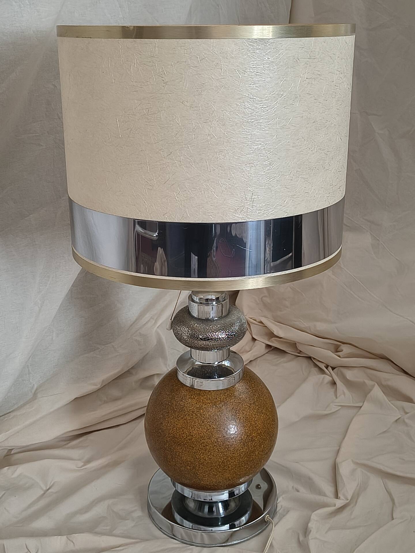 Vintage 1970 metal and ceramic lamp