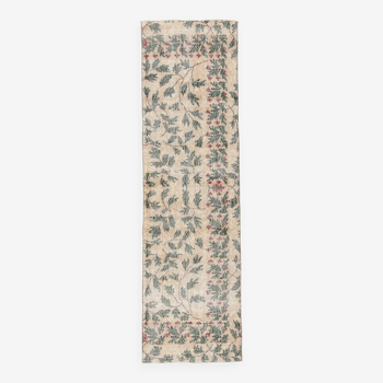 2x9 Vintage Floral Runner Rug, 77x271Cm