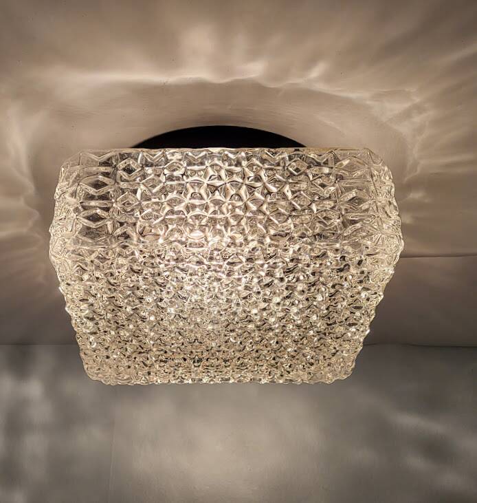 Ceiling light