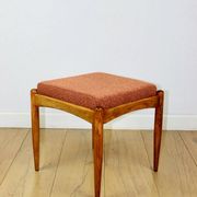 Tabouret Edmund Homa siège en bouclé orange brique