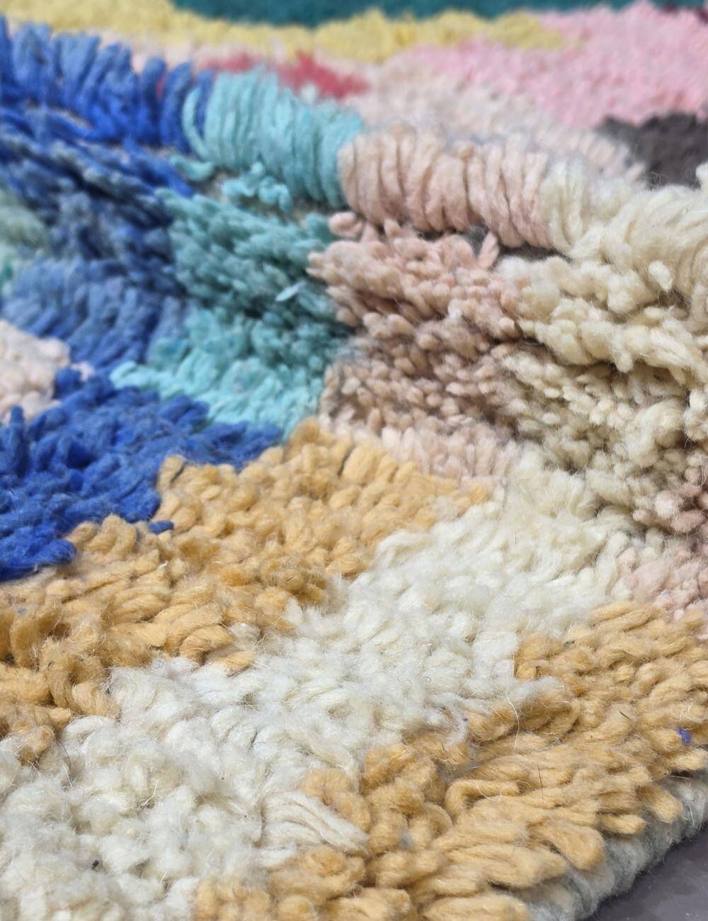 Tapis coloré contemporain - 275 x 210 cm